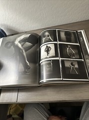 Photographs by Annie Leibovitz 1970-1990 Hardcover 1991 1st Edition Dust Jacket