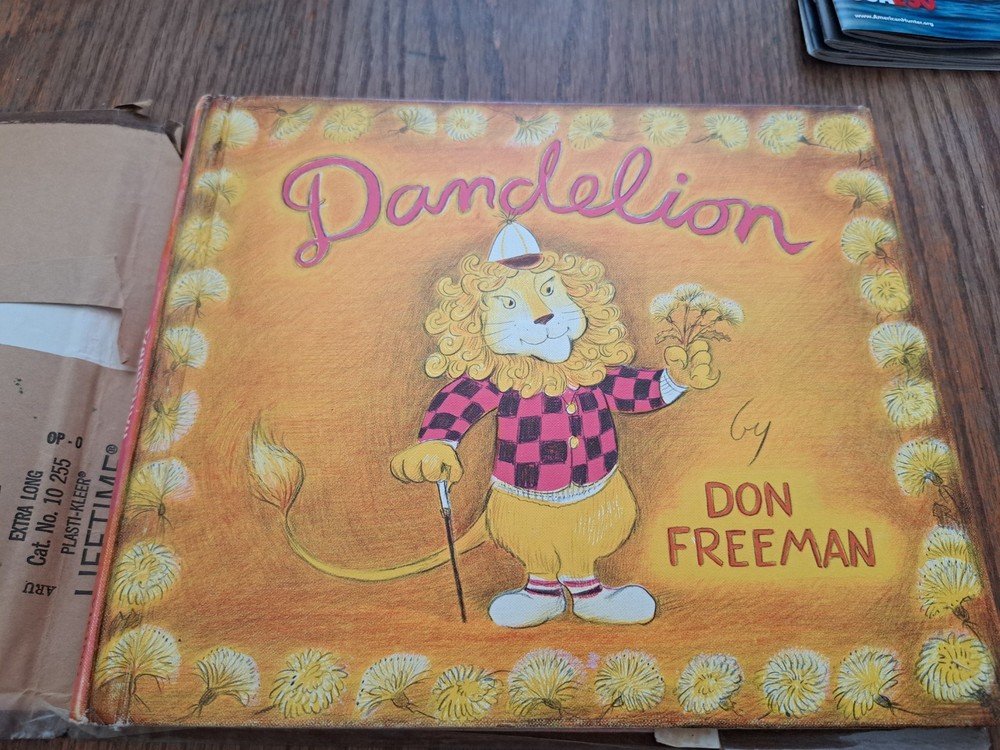 Vintage DANDELION Don Freeman – Hardcover 1967 First Edition 5th Printing book