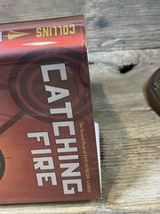 “Catching Fire” Suzanne Collins – 1st Edition First Printing 2009 HC Like New