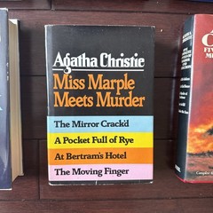 25 Agatha Christie Novels In 6 Volumes – 6 HCDJ Books – Marple,Detectives + More