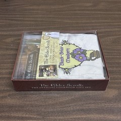 Chelsea Monroe-C Elder Scrolls: The Official Cookbook Gif (Mixed Media Product)