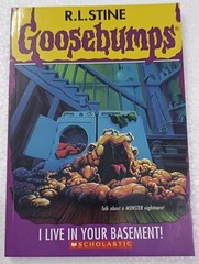 FREE SHIPPING – I Live in Your Basement! by R. L. Stine (Goosebumps #61) – NEW