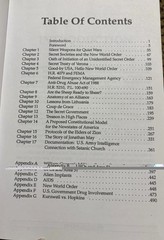 „BEHOLD A PALE HORSE” William Cooper PB – 1991 – 500 pages Conspiracy Theory