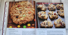 Cooking Club America Ultimate Cookies & Bars hardcover cookbook 2007 255 pages