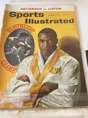 VINTAGE SPORTS ILLUSTRATED LOT OF 6 MIXED ISSUES FROM 1960-1966 MAGAZINES