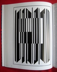 Vasarely, Victor – Pure Vision – Holzhey, Magdalena – 96 pages – L@@K BRAND NEW