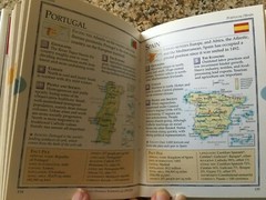 Ultimate Pocket World Fact File by Deni Bown and Dorling Kindersley Publishing S