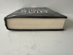 Original Cover: Court of Wings and Ruin by Sarah J Maas 1st Ed HC-DJ 2017