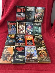 Mixed Lot of 41 Vintage Science Fiction Sci-Fi Fantasy Paperbacks