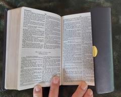 NASB Updated Edition Compact Bible Black Snap-flap Bonded Leather