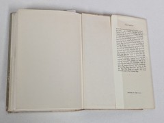 THE KING MUST DIE ~ Mary Renault ~ Vintage 1958 HCDJ in Mylar Jacket