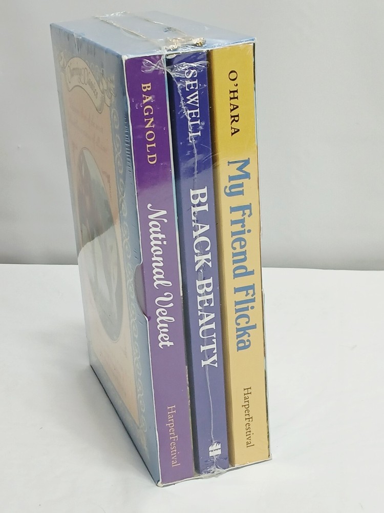 C. Classics Horse Themed 3 Book Boxed Set=with Charm Necklace=Ages 8-12=New