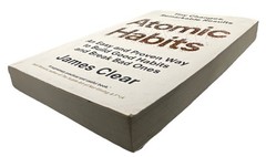 Atomic Habits – Easy & Proven Way To Build Good Habits & Break Bad Ones – Tr. PB