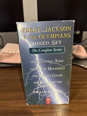 Piercy Jackson & The Olympians The Complete Series Boxed Set -Rick Riordan Books