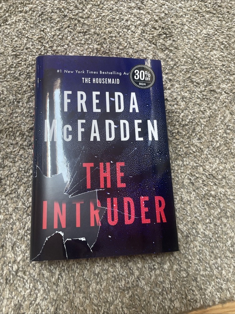 The Intruder An Unputdownable – VERY GOOD