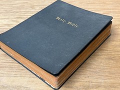 Holy Bible Superfine Edition With Marginal References National Bible Press