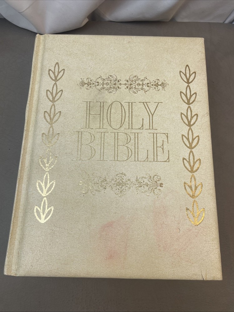 HOLY BIBLE KJV Family White Leather Red Letter Coffee Table 11.5 X 9