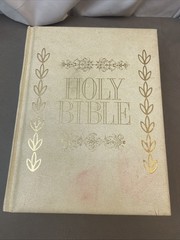 HOLY BIBLE KJV Family White Leather Red Letter Coffee Table 11.5 X 9