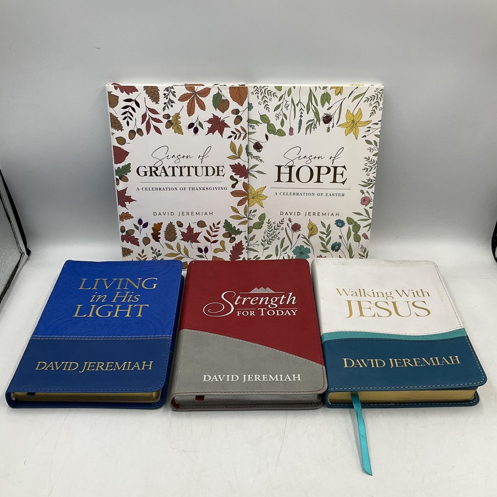 Lot of 5 David Jeremiah Hardcover and softcover Blue Turning Point Devotional