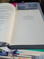 Fourth Wing Rebecca Yarros 1st Printing Exclusive Holiday Edition Sprayed Edges