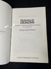 Dictionary of Demons: A Guide in Occult Lore,Fred Gettings,large Print 8.5*11.5”