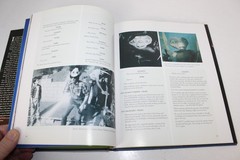 E.T. THE EXTRA-TERRESTRIAL: FROM CONCEPT TO CLASSIC–GIFT SET EDITION 2002 LN