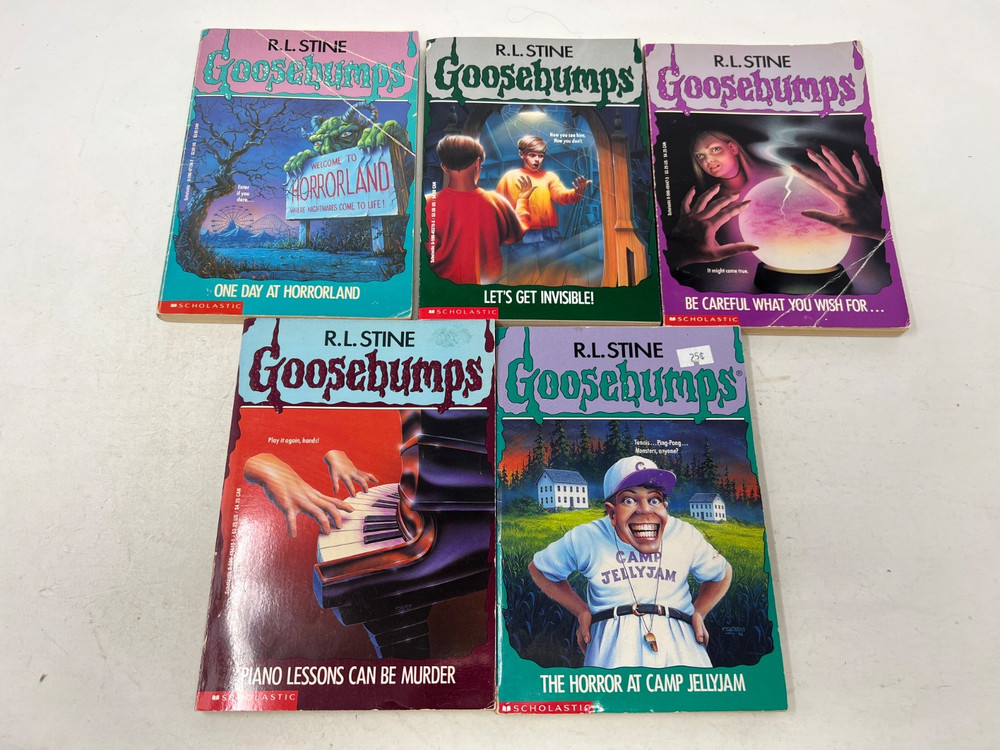 Vintage Goosebumps Books Lot of 5 Paperback R. L. Stine 1st Editions/Printings!