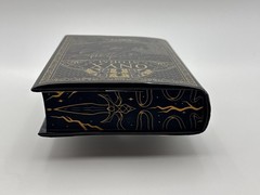 Onyx Storm by Rebecca Yarros ITALIAN Signed.
