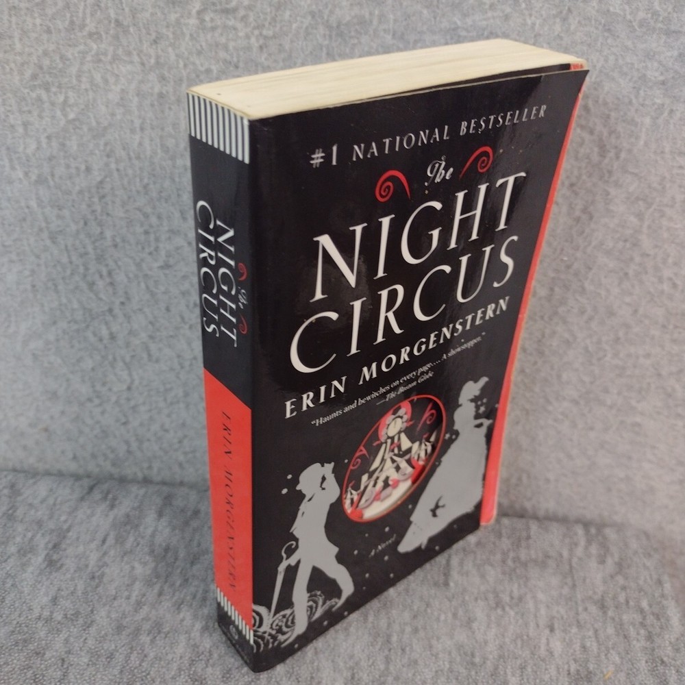 The Night Circus : A Novel by Erin Morgenstern (2012, Trade Paperback)