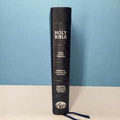 Kenneth Copeland Bible 1991 Genuine Leather Navy Blue Reference Concordance KJV