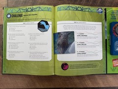 Scholastic Jurassic World Dinosaur Trainer HandBook Rare ISBN 978-1-338-64715-0