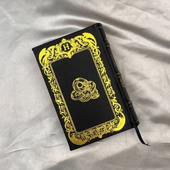 Harry Potter and the Deathly Hallows [Premium Leather Bound]