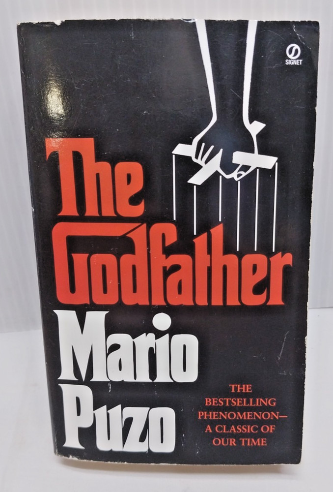 The godfather, Mario Puzo, paperback, 489 pp, first Signet printing Nov 1978