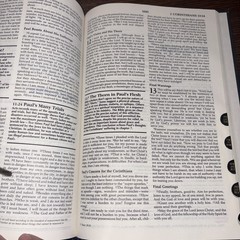 The New Student Bible Expanded and Updated New International Version Hardcover