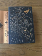 FAIRYLOOT Empyrean Series R Yarros; Fourth Wing, Iron Flame, Onyx Storm (signed)