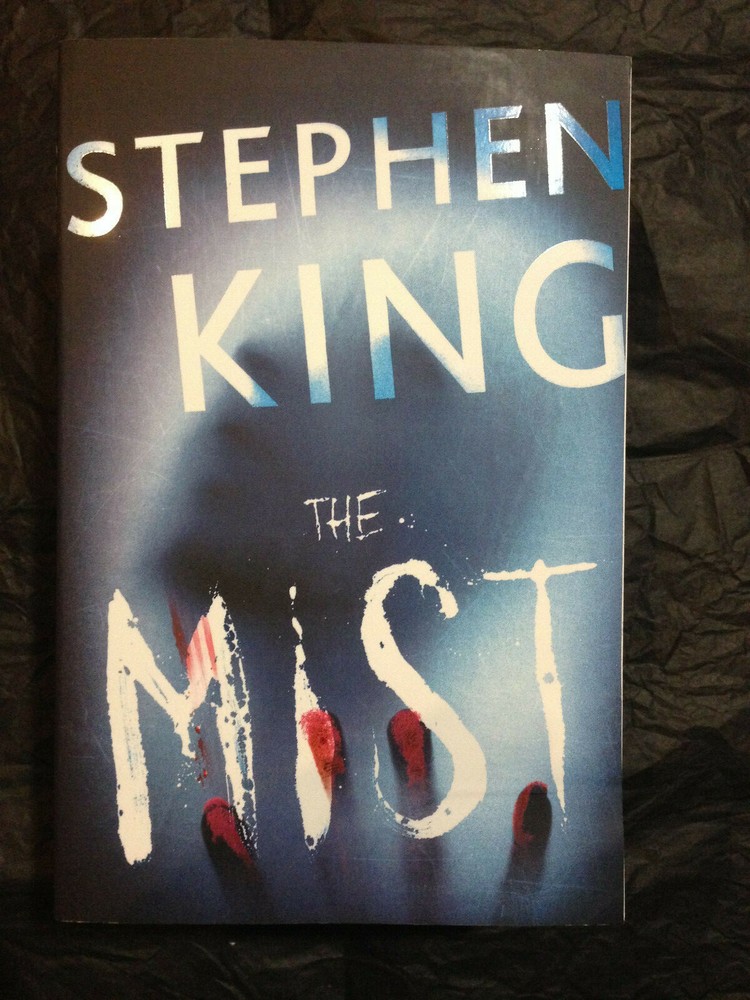 The Mist by Stephen King 1st Scribner trade paperback edition June 2018 Like New