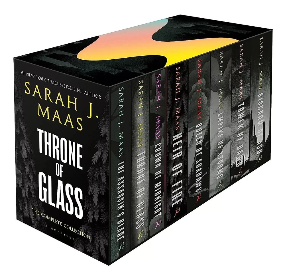Throne of Glass 8 Books Box Set By Sarah J. Maas, Paperback Fast Shipping**