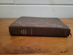 The Living Bible Paraphrased 1977 Compact Tyndale Bonded Leather FREE SHIPPING!