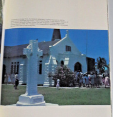 Beautiful Isles Cayman by Paul Humann Paperback book 104 Pages 11.5 X 9 Inch