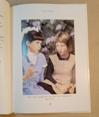 Meet Samantha. An American Girl Story. 1st Edition, Book 1. VGT 1986. 61 Pages