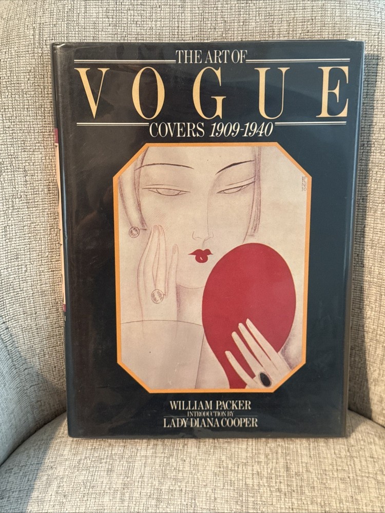 The Art of Vogue Covers 1909-1940 Hardcover Book William Packer English Fashion