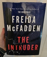 The Intruder Hardcover Freida McFadden Book Novel True Crime Fiction RARE📖🔪🩸