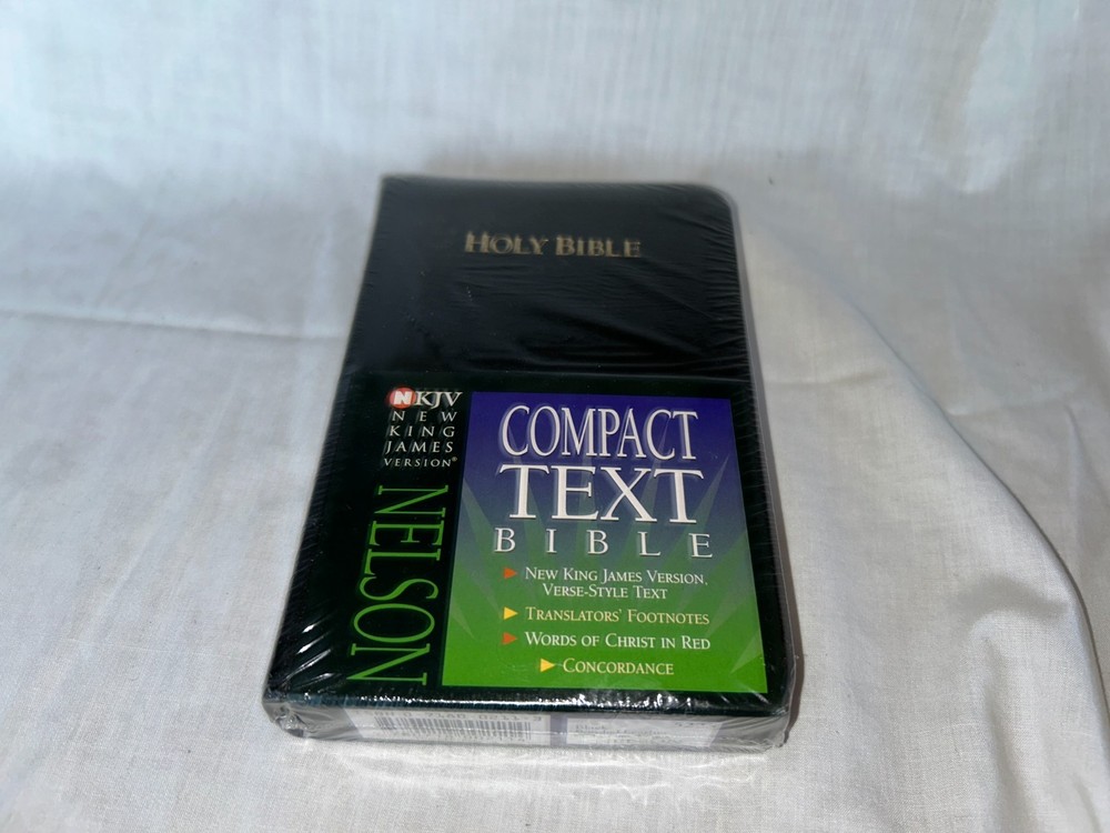 Holy Bible New King James Version Pocket Size Nelson 5225 Black Compact SEALED