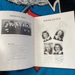 1948 HOLY NAMES ACADEMY YEARBOOK SPOKANE, WASHINGTON MANAKATA