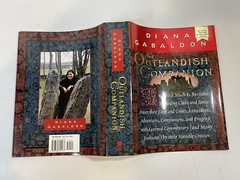 Outlander Ser.: The Outlandish Companion by Diana Gabaldon (1999, Hardcover)