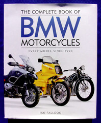 The Complete Book of BMW Motorcycles: Every Model Since 1923~Ian Falloon~English