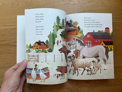 The Cozy Book by Mary Ann Hoberman & Tony Chen 1st Edition 1982 Hardcover