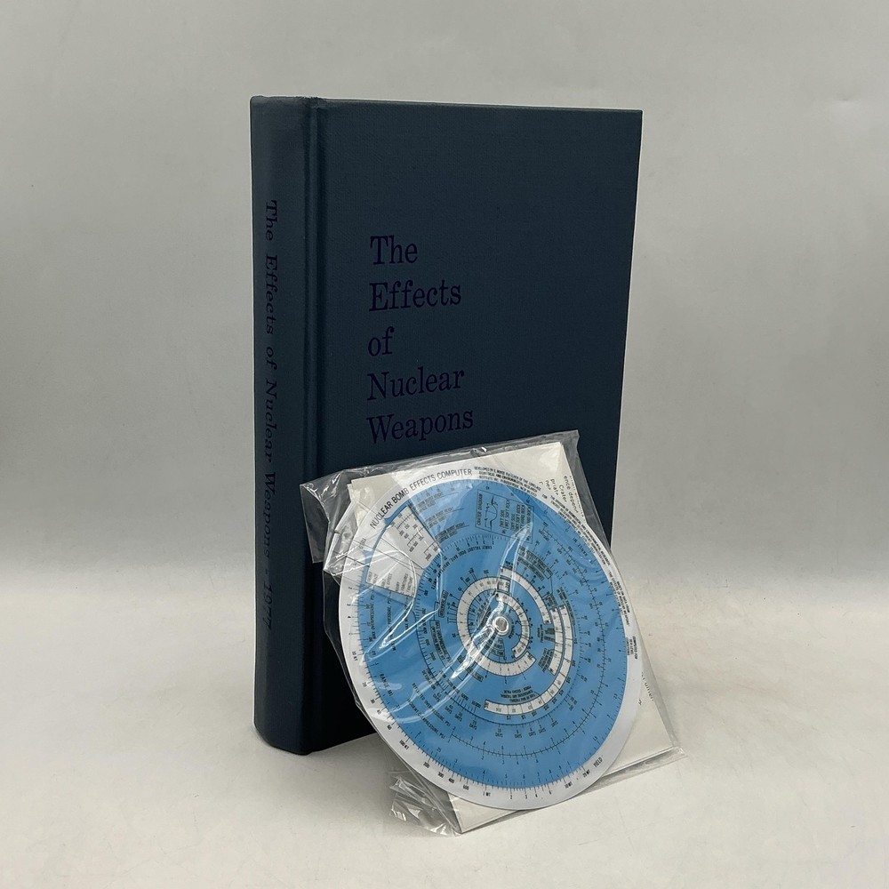 THE EFFECTS OF NUCLEAR WEAPONS Glasstone Dolan HC 1977+ Bomb Effects Computer M7