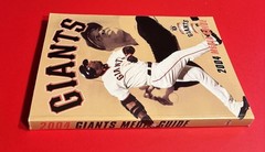 2004 SAN FRANCISCO GIANTS MEDIA GUIDE BOOK MLB BASEBALL BARRY BONDS WILLIE MAYS