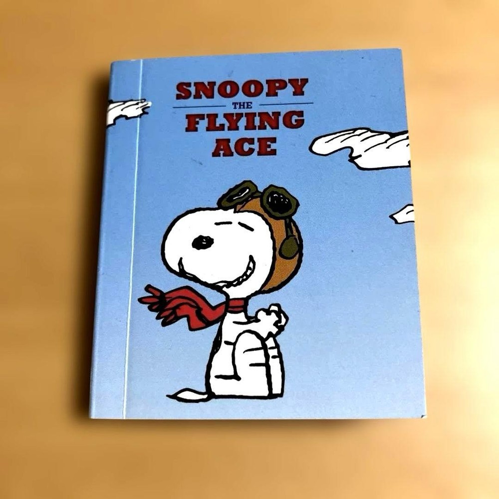 Snoopy Mini Mini Picture Book 3.0×2.6in Peanuts Flying Ace Gift Edition